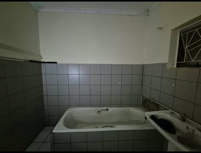 3 BEDROOM FREESTANDING FOR SALE IN ELANDSRAND